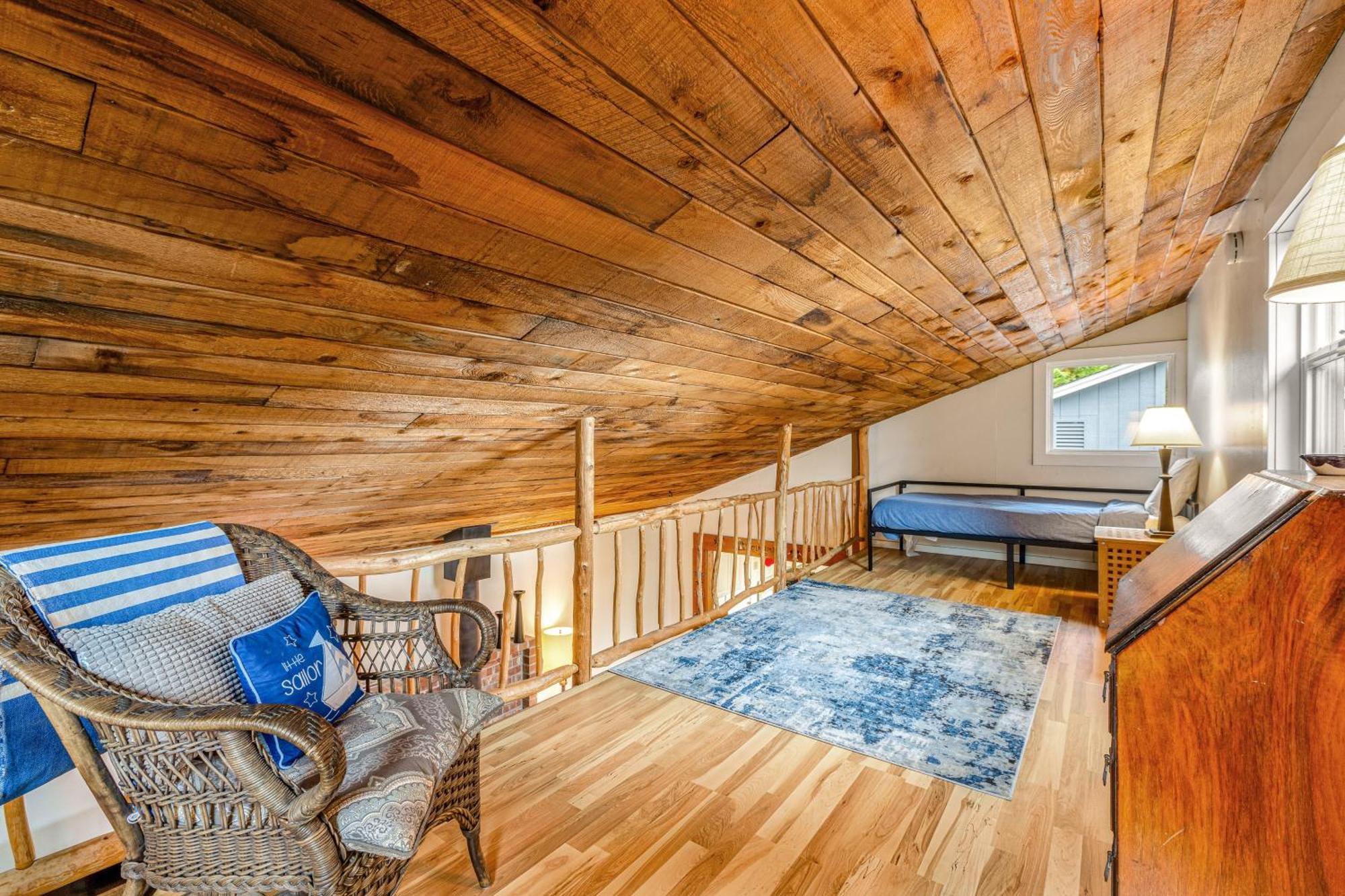 Seabeck Cottage On Hood Canal Zewnętrze zdjęcie
